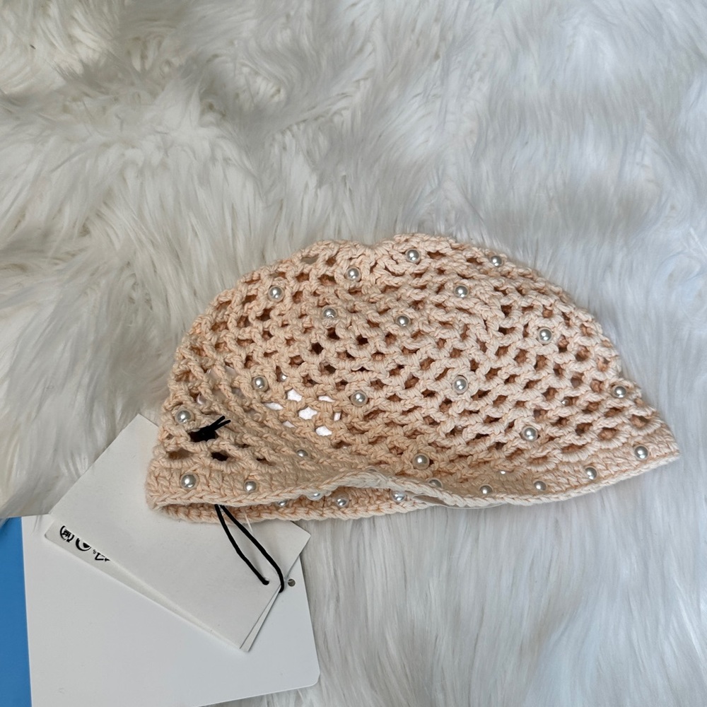 H&M crochet Hat NWT - Picture 3 of 3